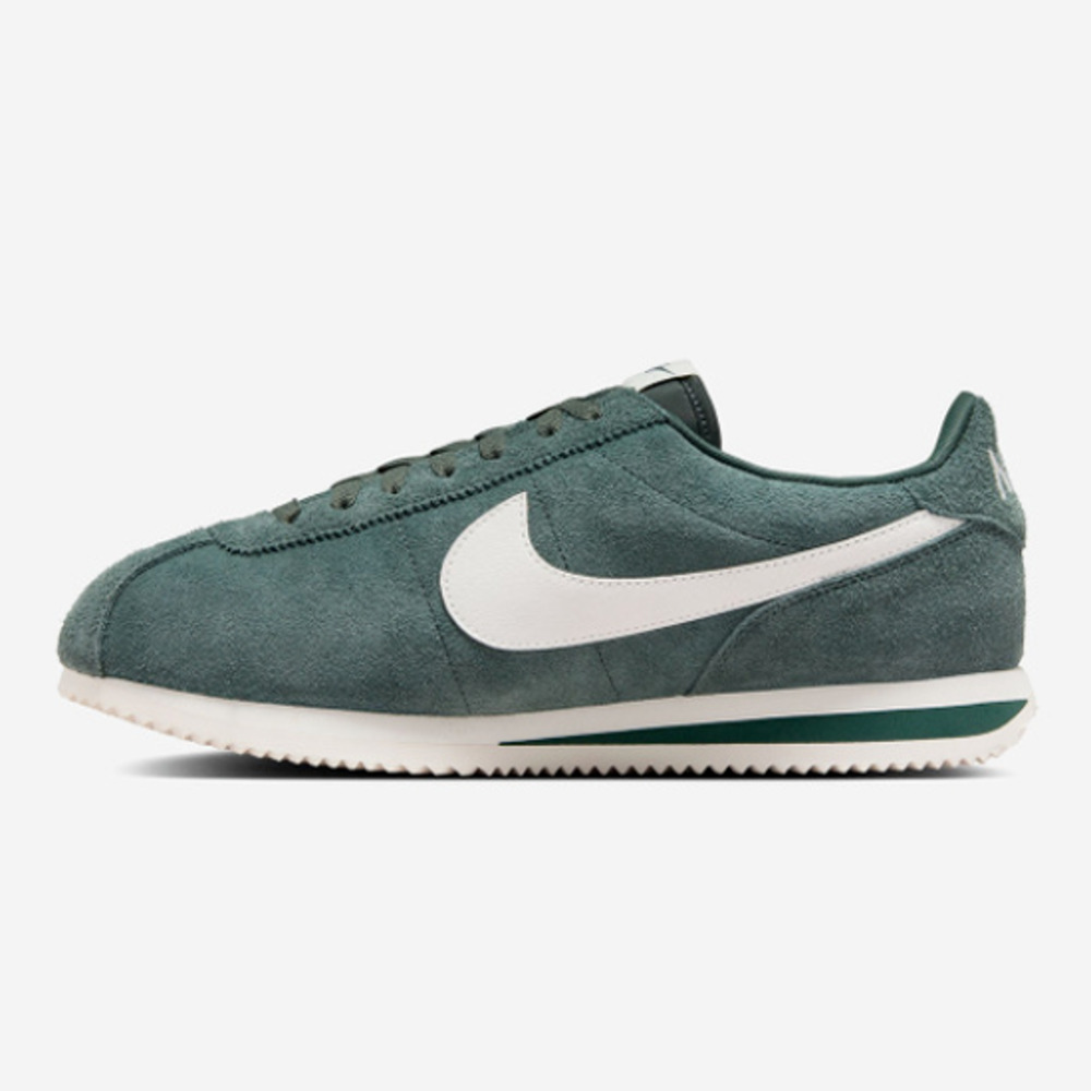 Nike Men's Suede Athletic Sneakers in Teal and White - Picture 7 of 12